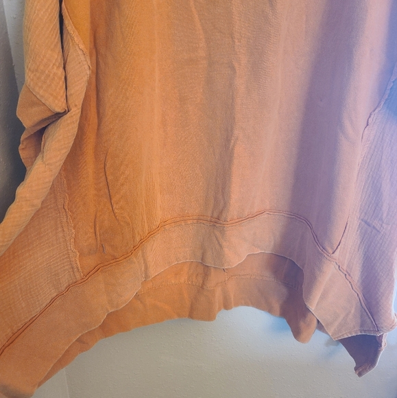 NWOT Peach Love round neck contrast oversized top sz L , rust - Picture 7 of 8